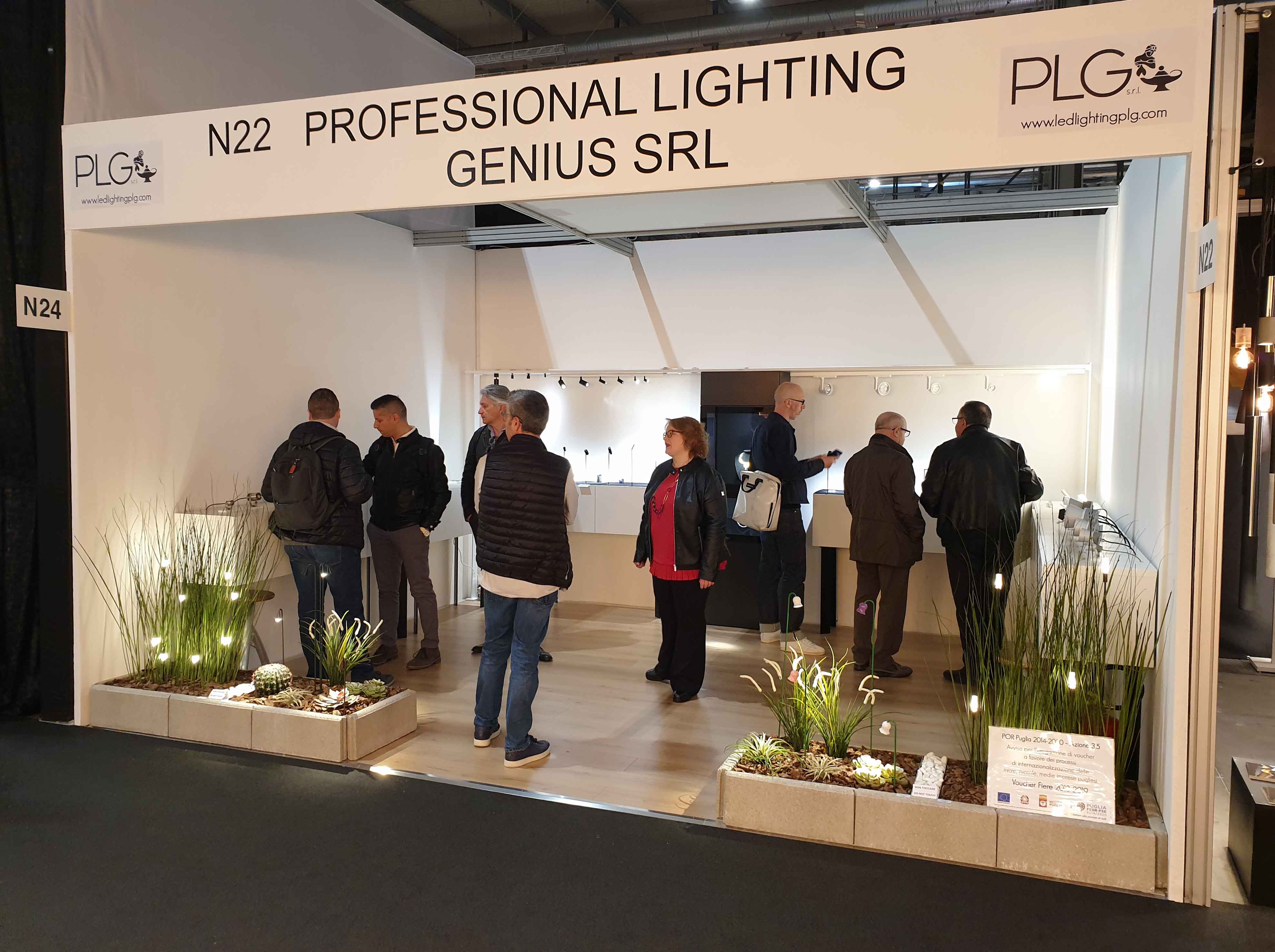 LED lighting PLG выставка 2020